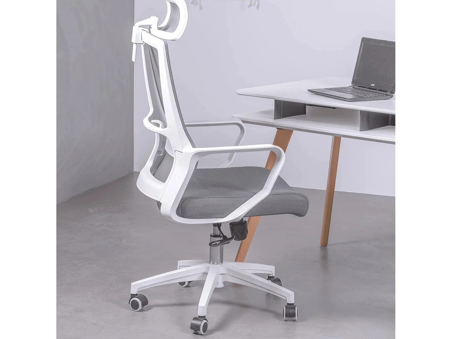 Chaise de bureau ergonomique en mesh respirante et appui-tête réglable - Mesh - Gris foncé
