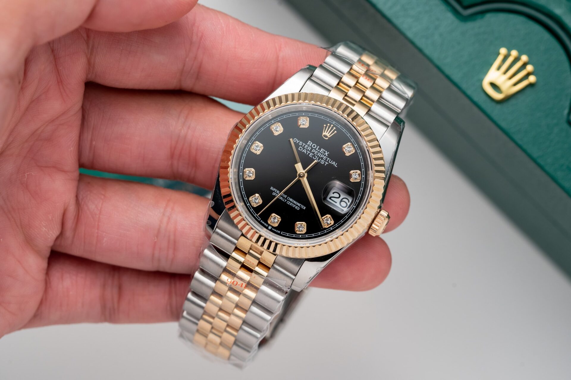 Rolex DateJust Black Dial Gold Wrapped Replica Watch GM Factory 36mm - Elite Watch Atelier