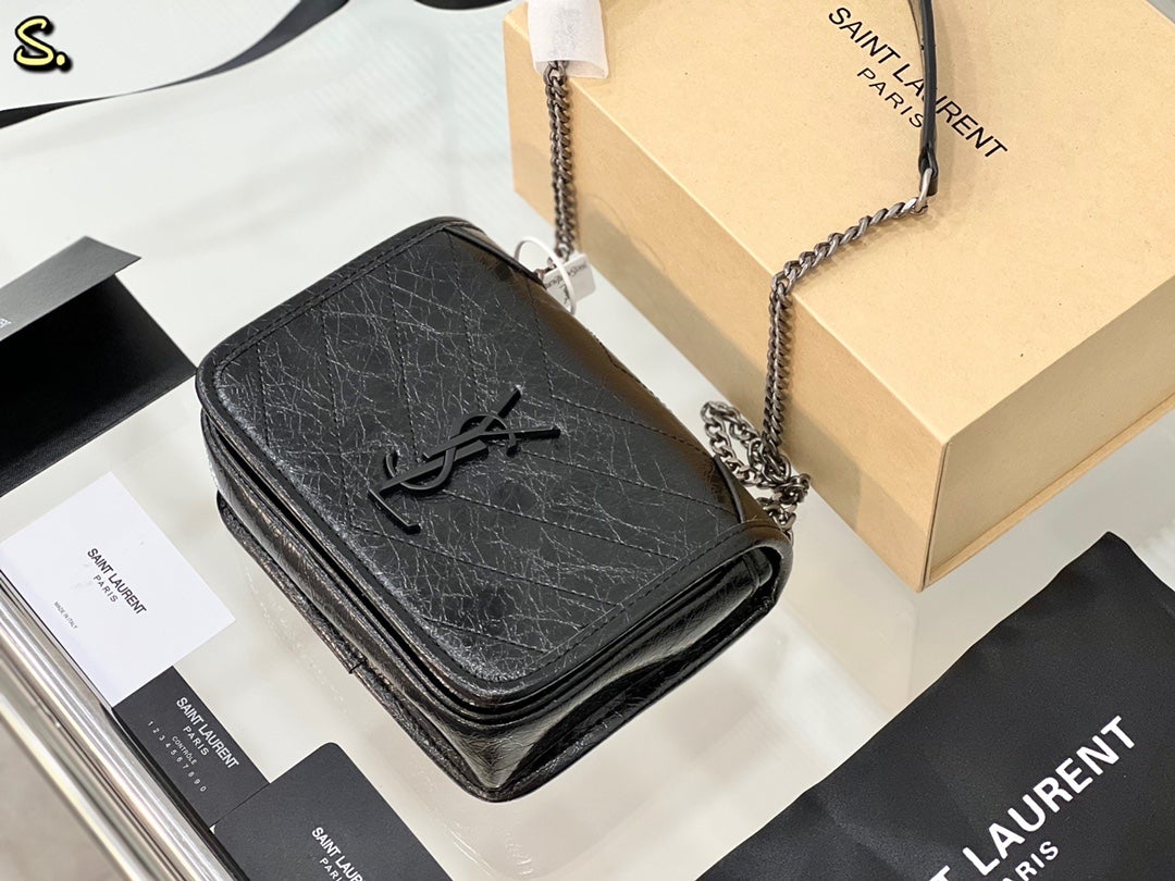 TO – Luxury Edition Bags SLY 2151:1High-quality replica