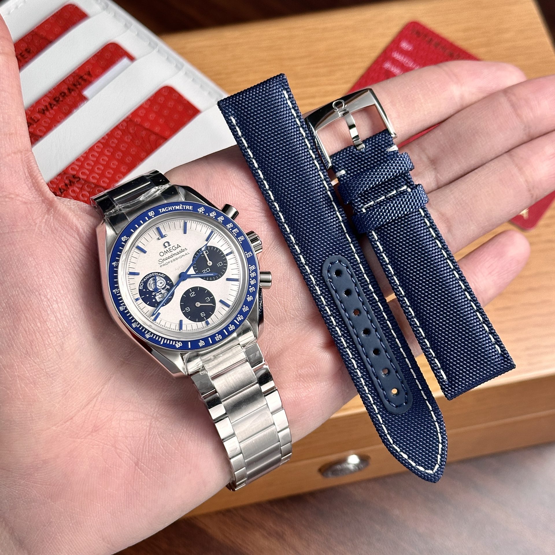 Omega Replica 1:1 Watch Speedmaster Snoopy Avard Anniversary GS Factory 42mm - Top club