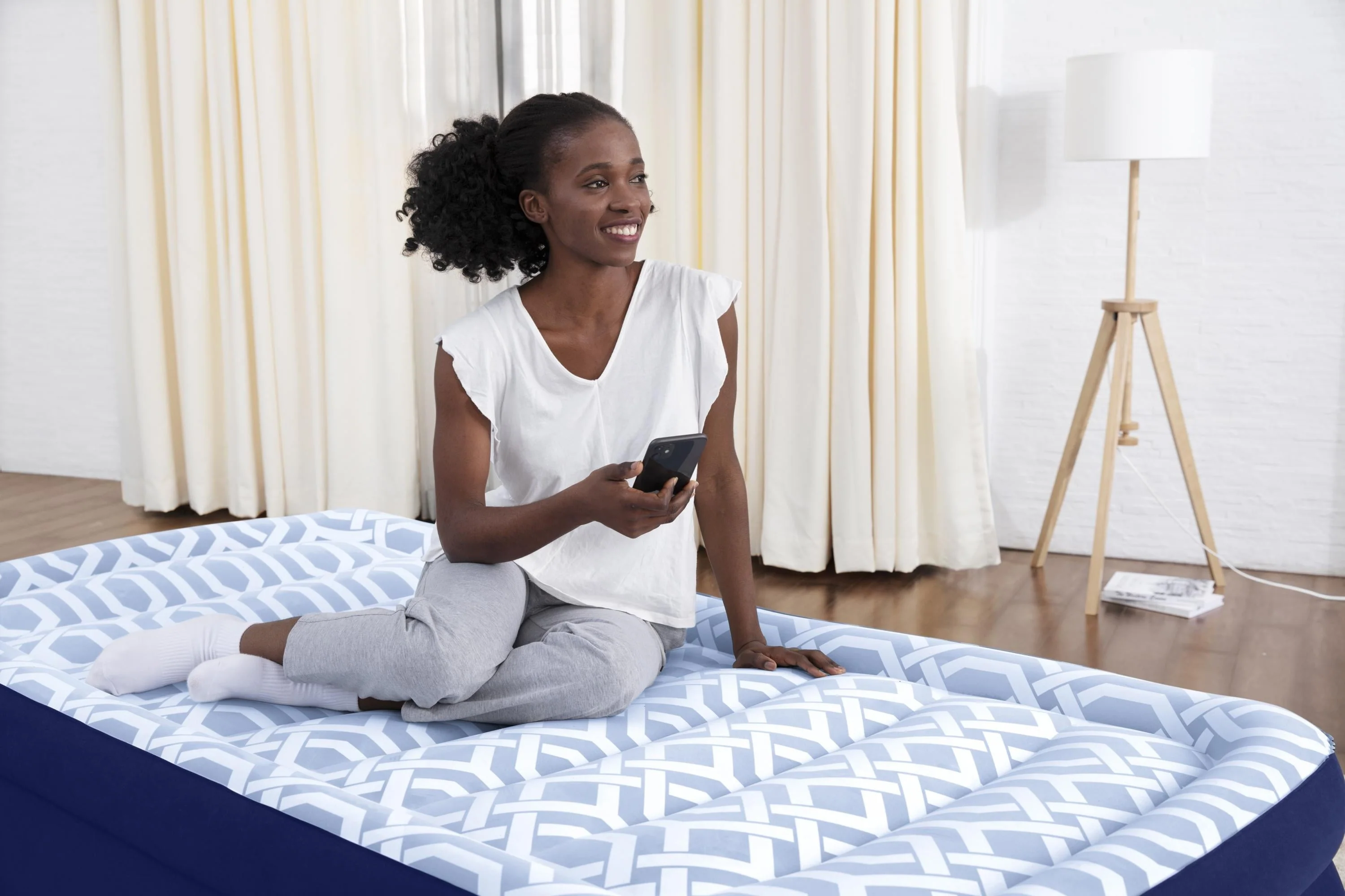 Fashion 20" Twin Air Mattress with Built-in Pump - Image 9