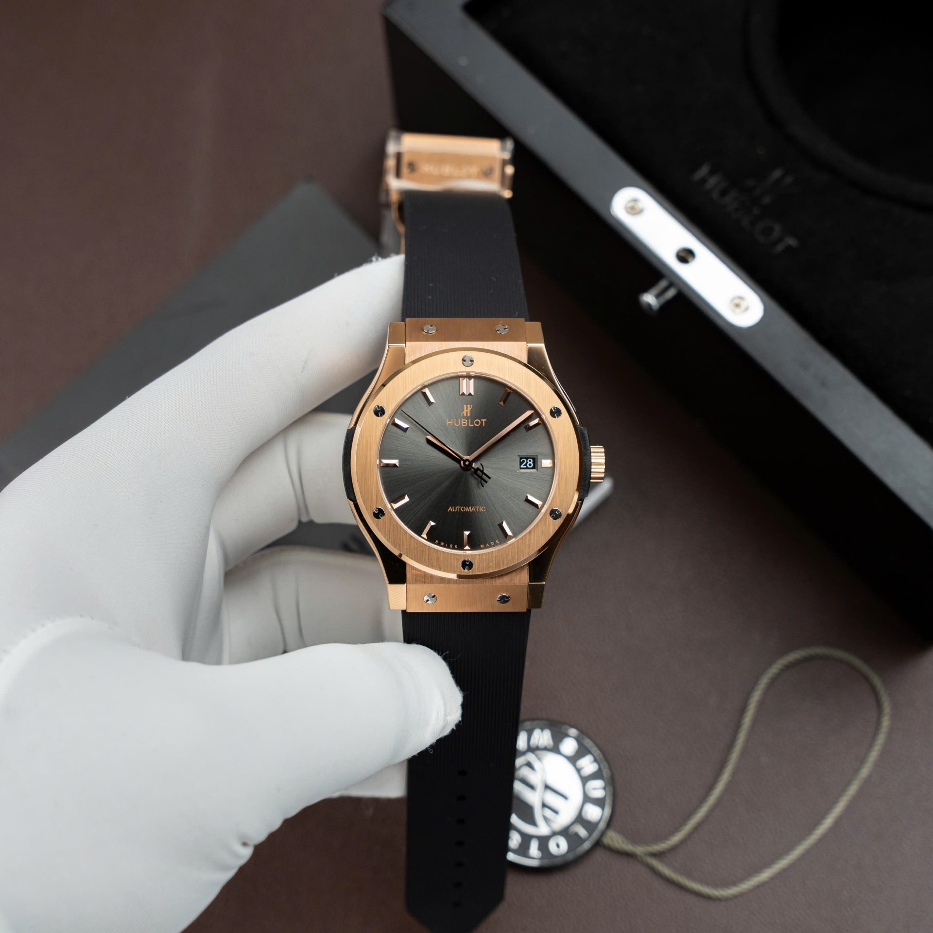 Hublot Classic Fusion King Gold Copies Watches Gray Dial Movement SW300 Swiss Made 42mm - Top club
