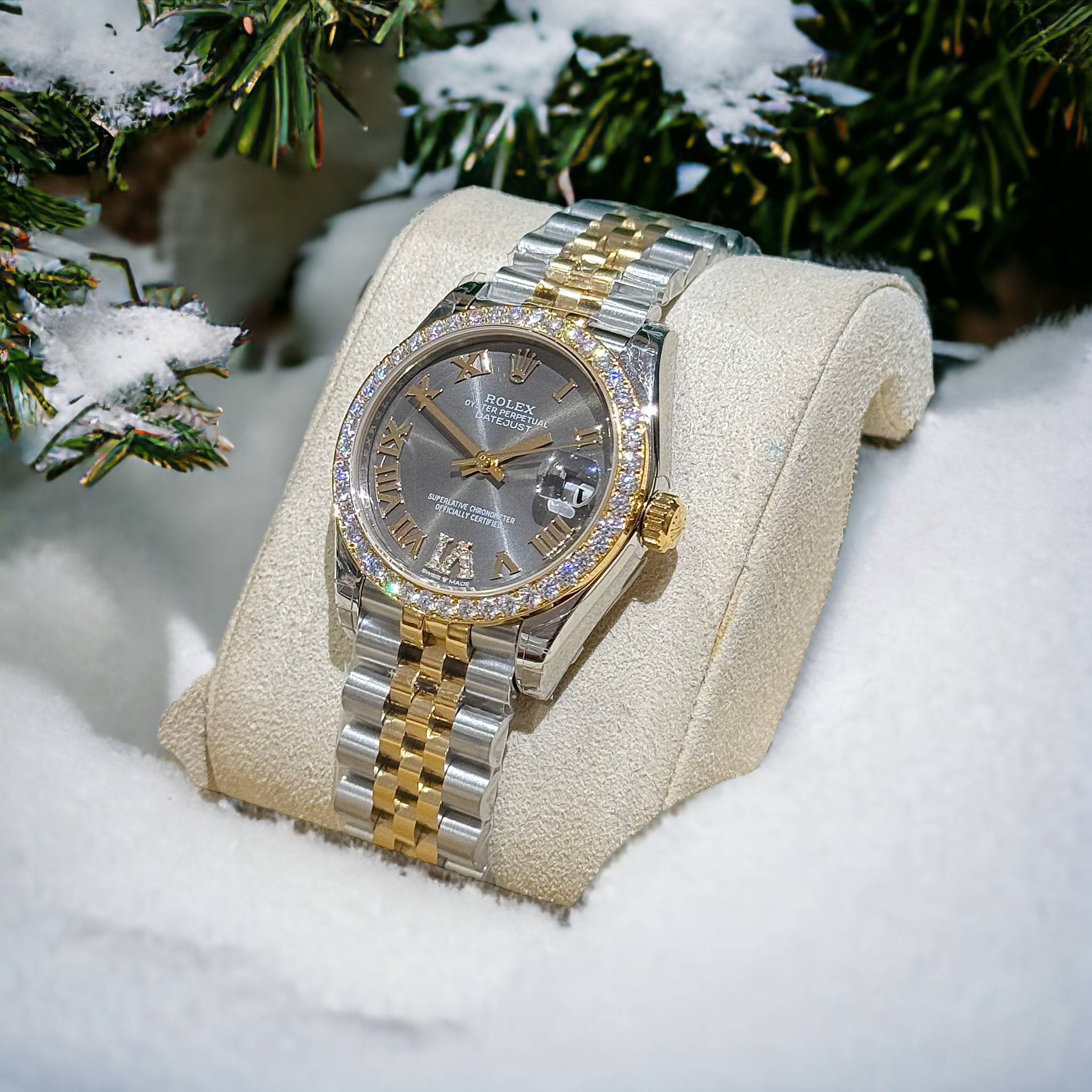 Rolex DateJust Moissanite Diamond Replica Watch Gray Dial 31mm - Top club