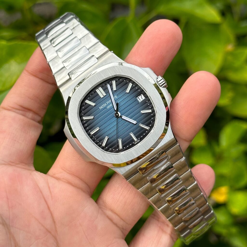 Patek Philippe Nautilus 5811 Replica 1:1 Watch High Grade Dial Factory 3K 41mm - Elite Watch Atelier