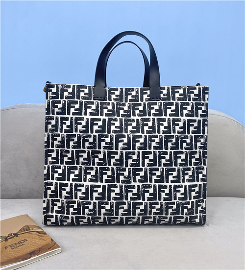 fendi shopping bag logo - Replicaclubs