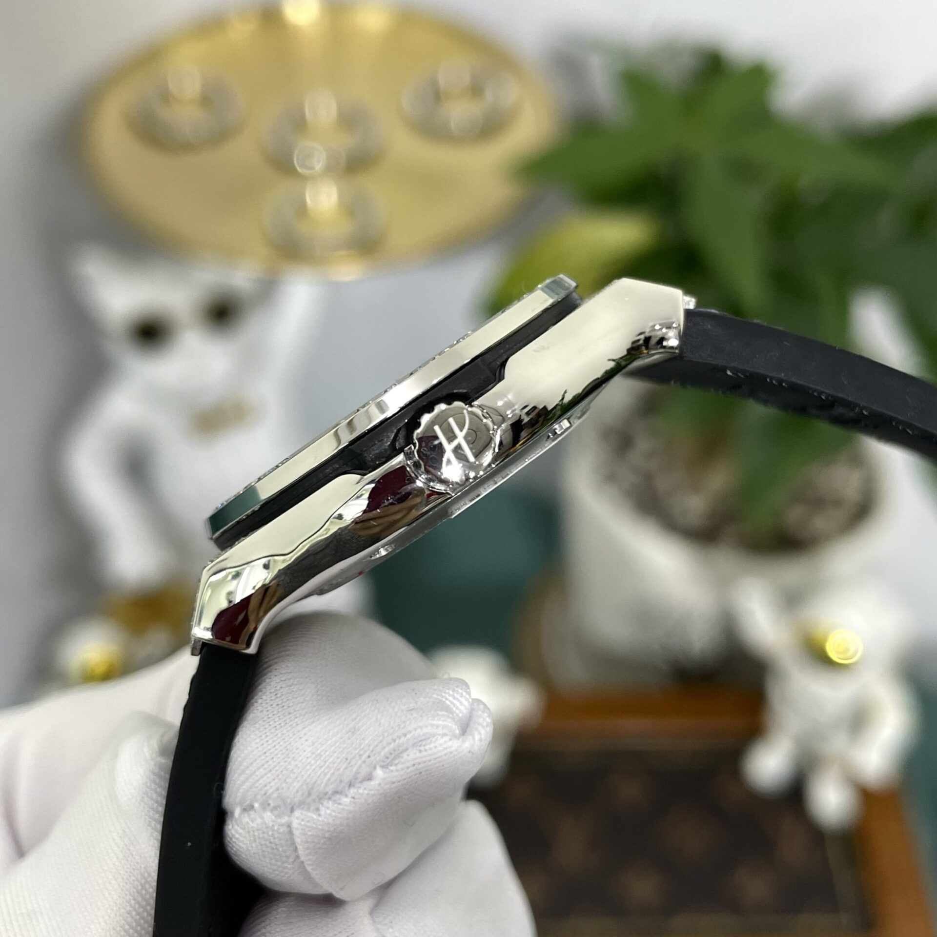 Hublot Replica Watch Classic Fusion Custom Moissanite Diamonds Black Dial 33mm - Top club