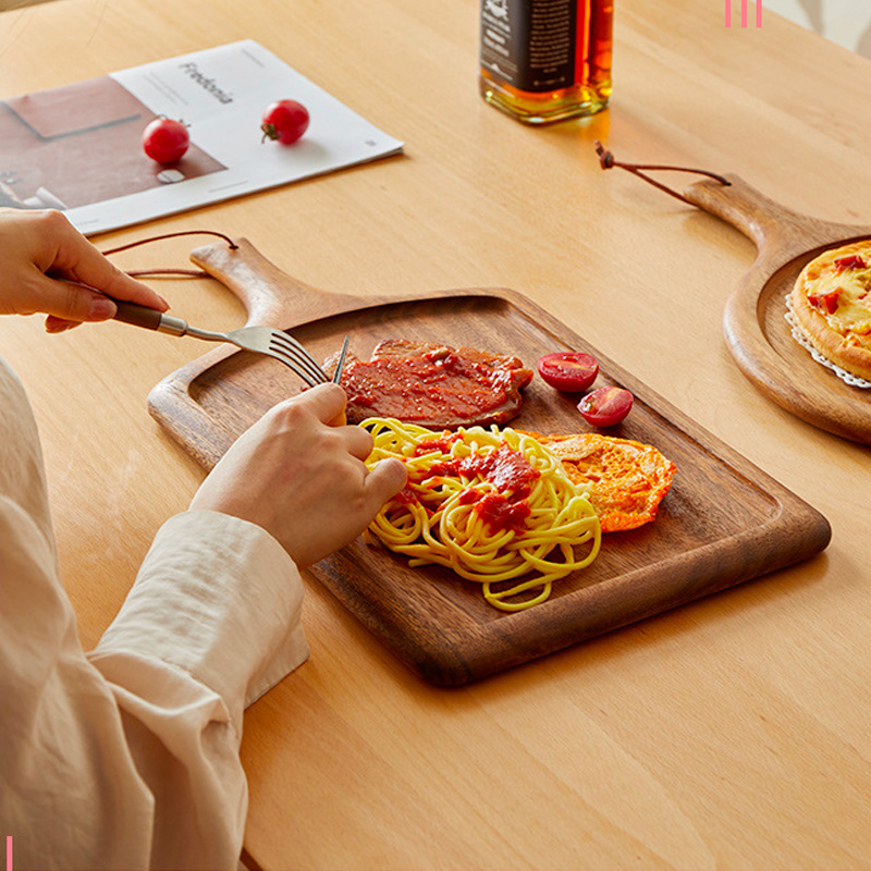 Wholesale Kitchen Restaurant Wooden Pizza Board Walnut Acacia Wood Square Steak Plate With Handle
