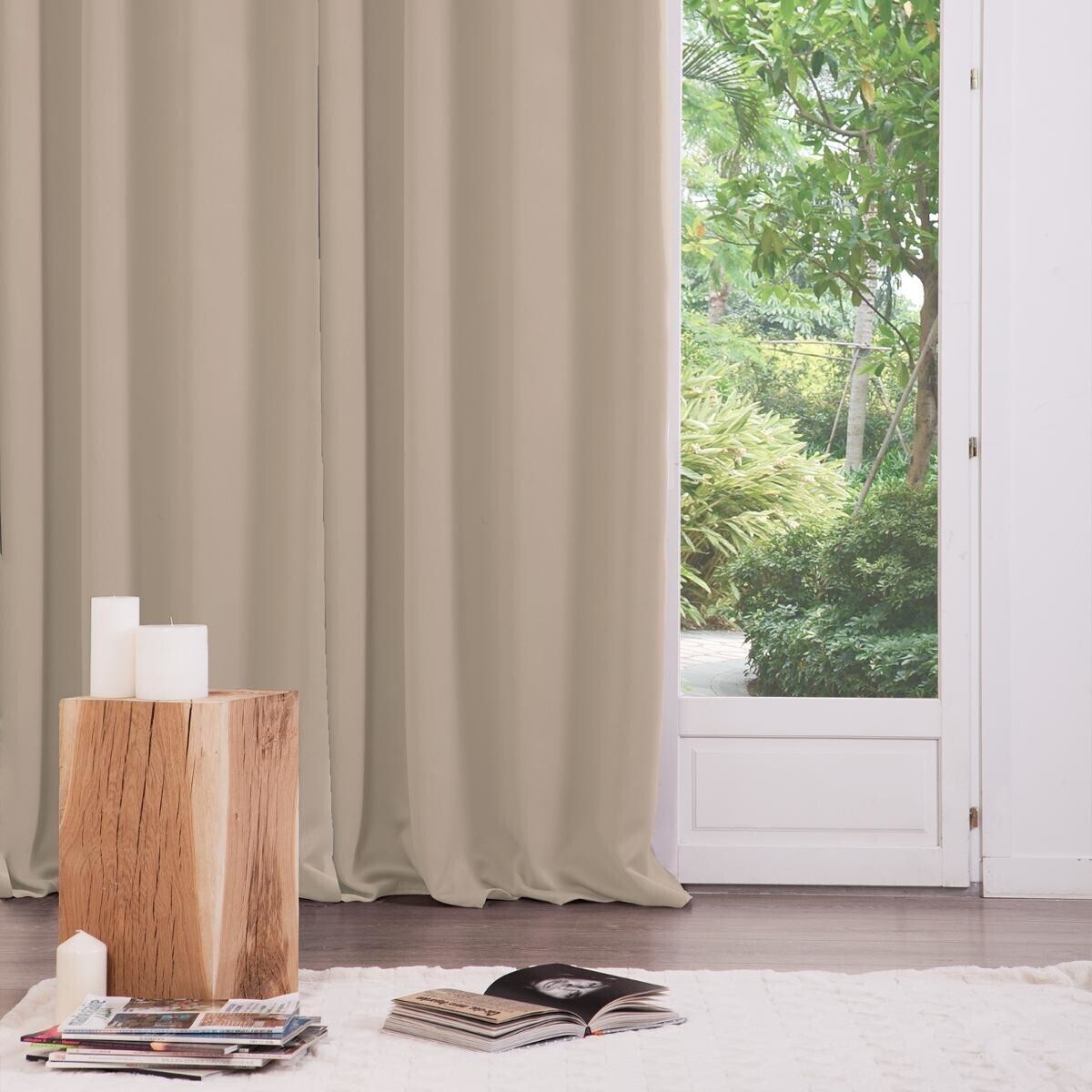 Set of 2 blackout curtains Beige, 135x240 cm