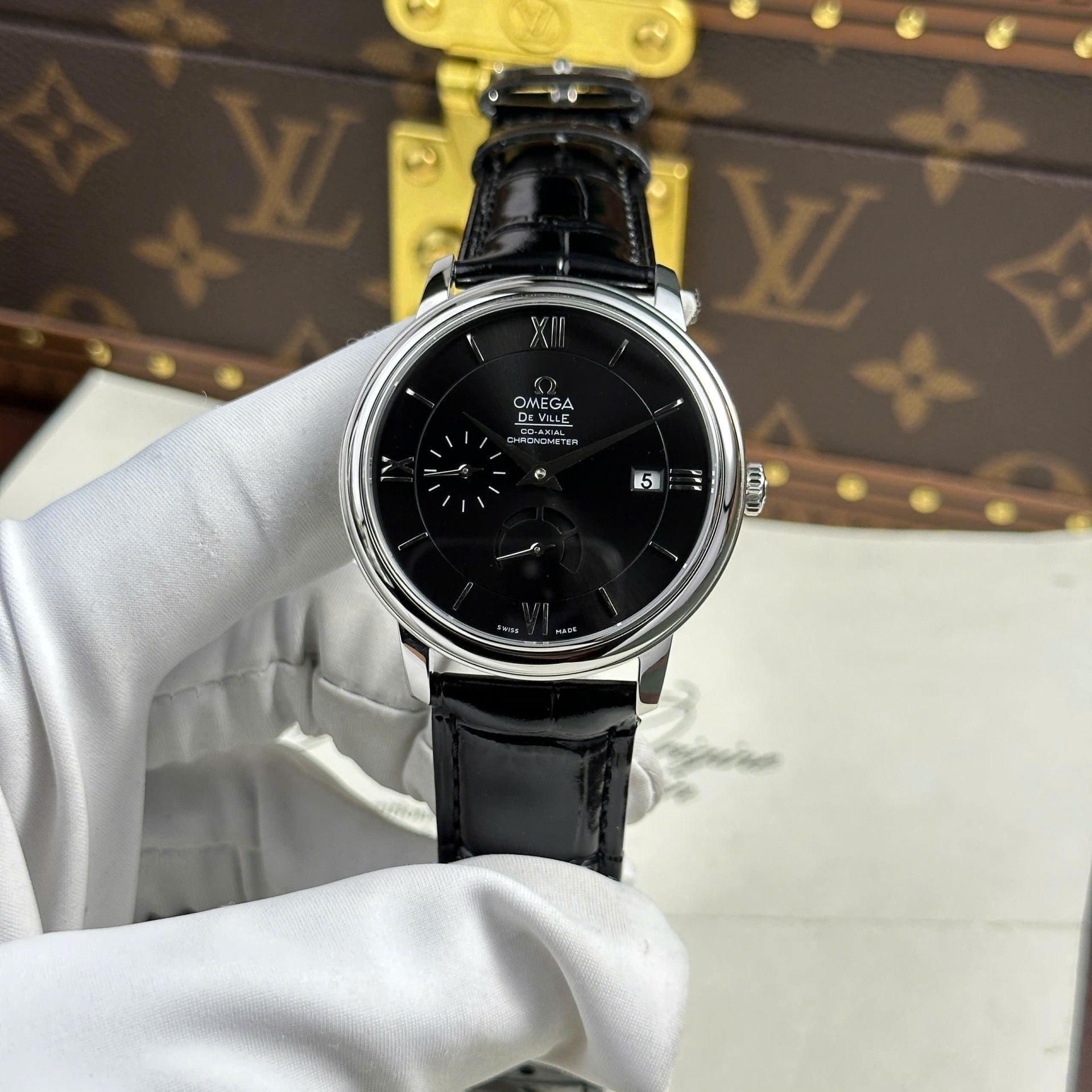 Omega Replica Watch De Ville Prestige Power Reserve Black Dial 39.5mm - Top club