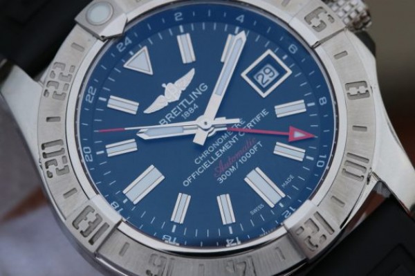 Replica Breitling Avenger GMT SS GF Black Dial On Black Rubber Strap A2836 - Elite Watch Atelier