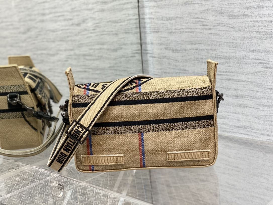 Camp Small Bag In Beige Jute Canvas With Dior Union Motif For Women‎ 9in/23cm CD1:1High-quality replica