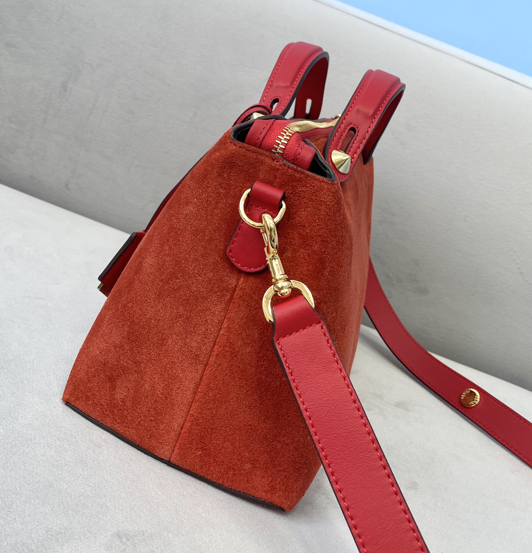 FENDI BY THE WAY - Replicaclubs