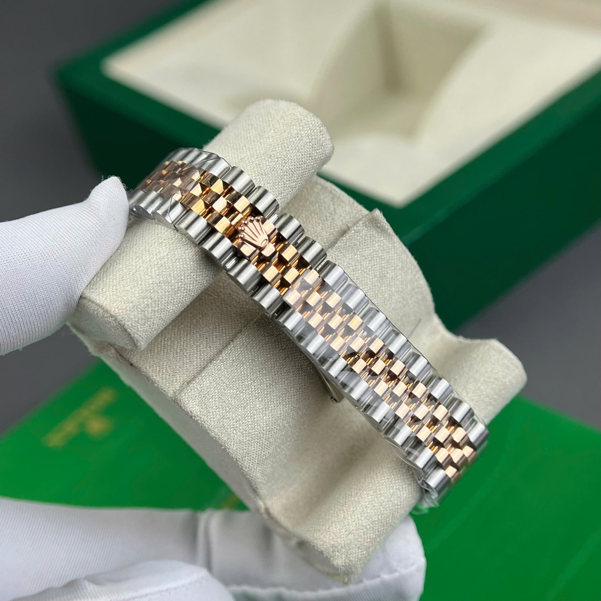 Rolex DateJust Replica Watch Gold Wrapped + MOP Dial Natural Diamond Markers GM Factory 31mm - Top club