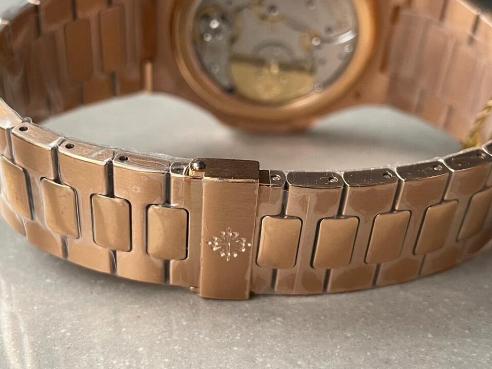 Replica PATEK PHILIPPE Nautilus Moon Phases 5712 RG Grey Dial on RG Bracelet PPF A240 - Top club