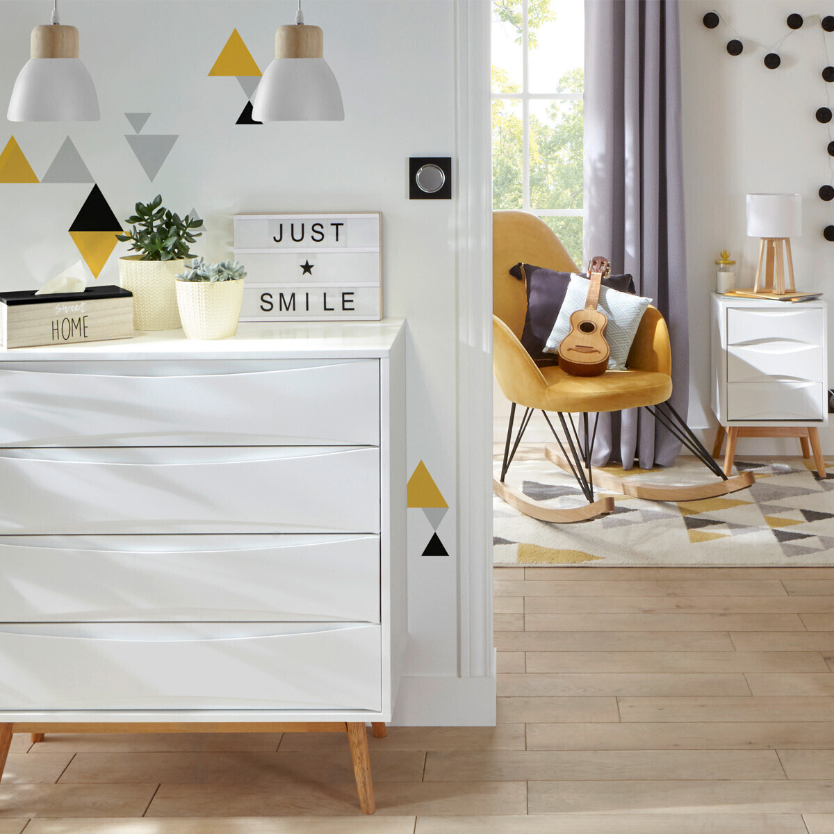 Metal suspension lamp "Desy" White, D.15 cm