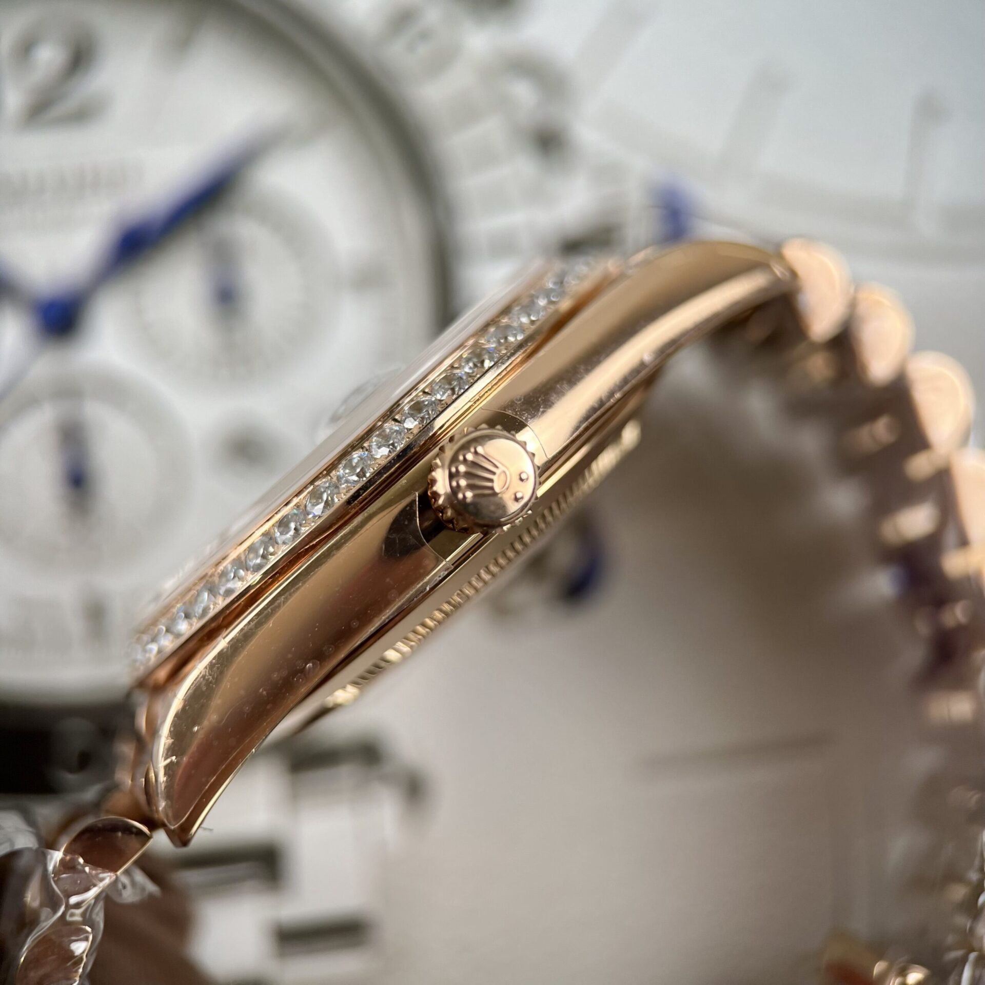 Rolex Day-Date Fake Watch Mother Of Pearl Dial TW Factory 40mm - Top club