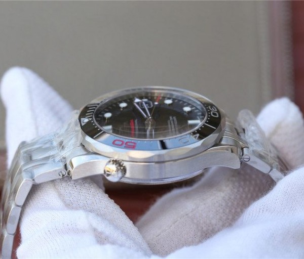 Replica Omega Seamaster 300M Chronometer SS  007  Limited Edition SS Bracelet A2824 - Top club