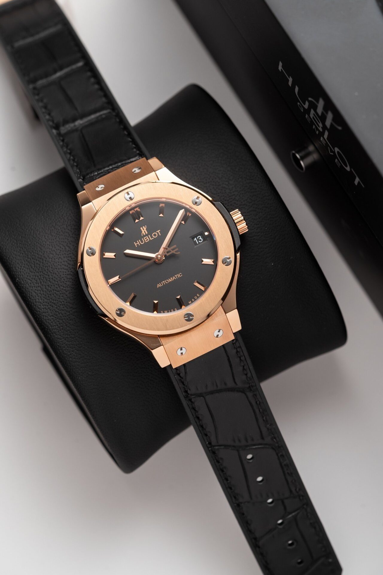 Hublot Classic Fusion King Gold Black Replica Watch JJF Factory 38mm - Elite Watch Atelier