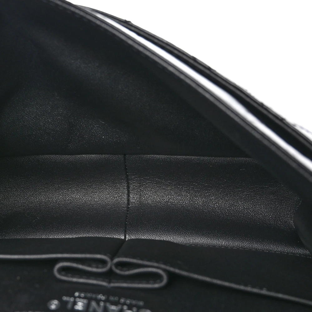 Chanel 2.55 Reissue 226 Flap Bag Replica with Mirror Quality Finish1:1High-quality replica