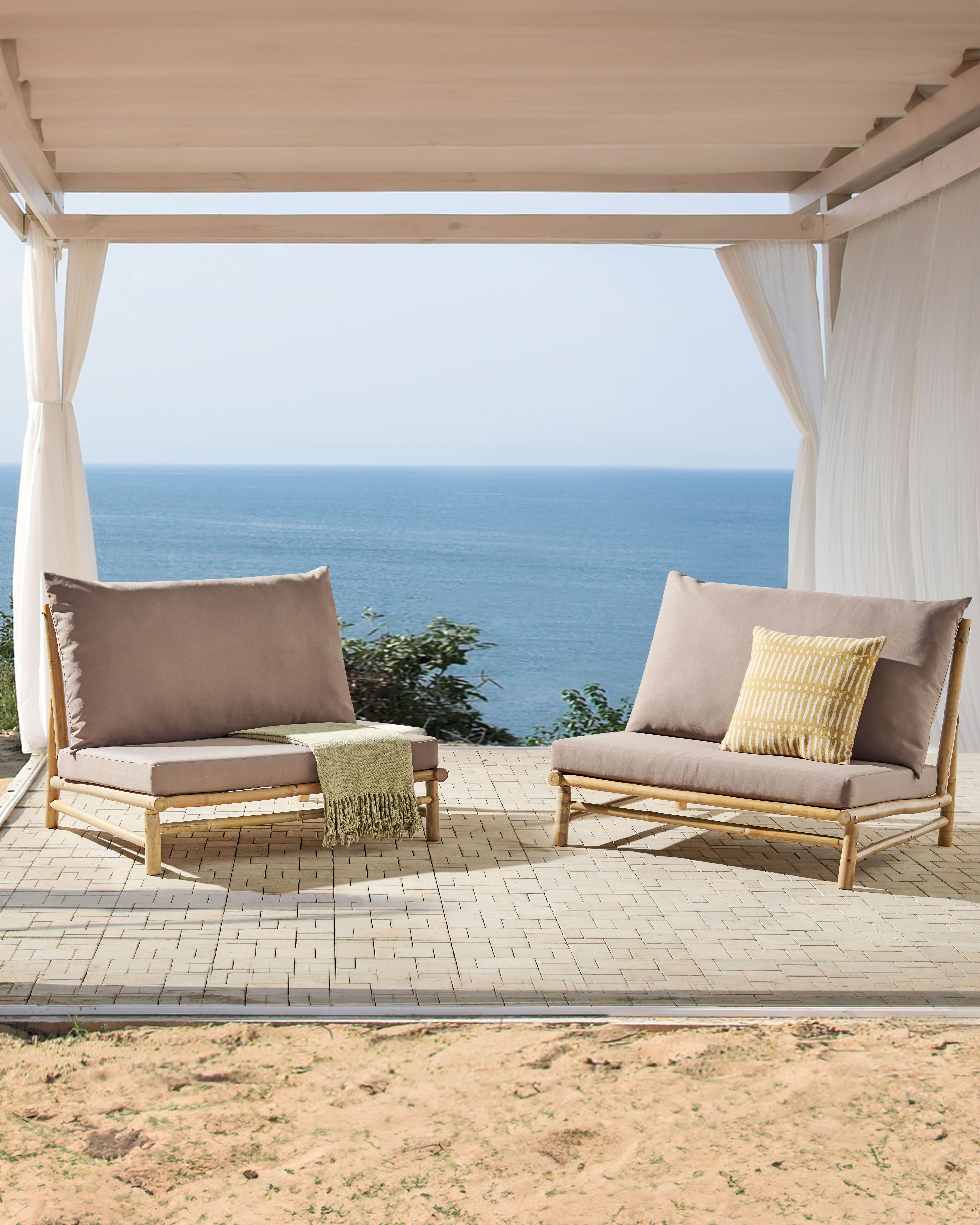 Set of 2 Garden Chairs with Cushions TODI Bamboo Taupe