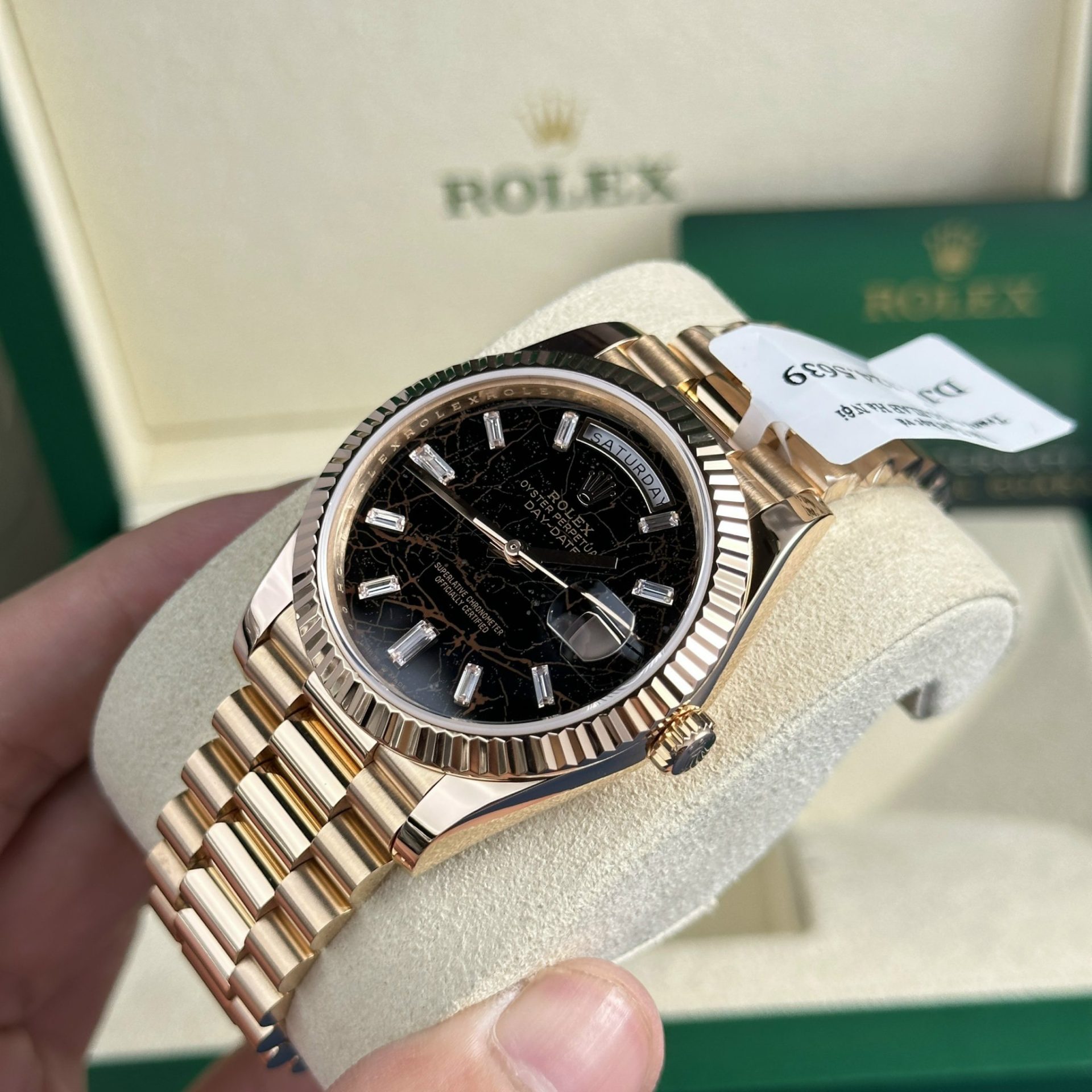 Rolex Best Replica Watch Day-Date 228235 Eisenkiesel Dial 18K Gold Wrapped GMF 40mm - Top club