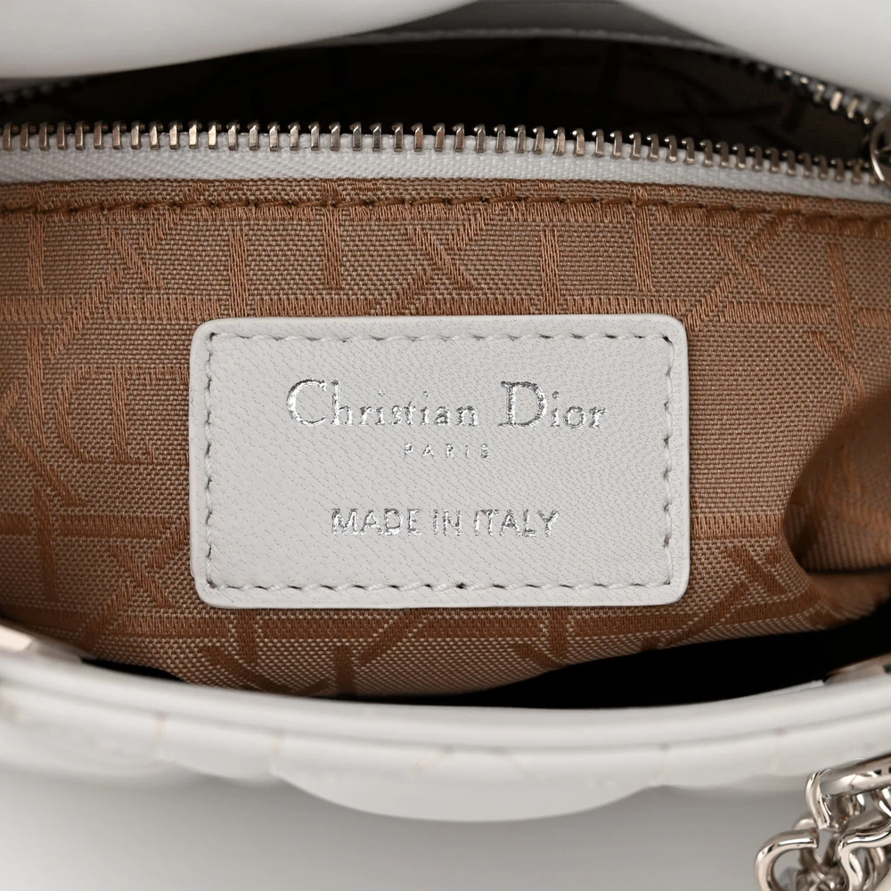 High-Quality Replica Handbags That Look Real1:1High-quality replica