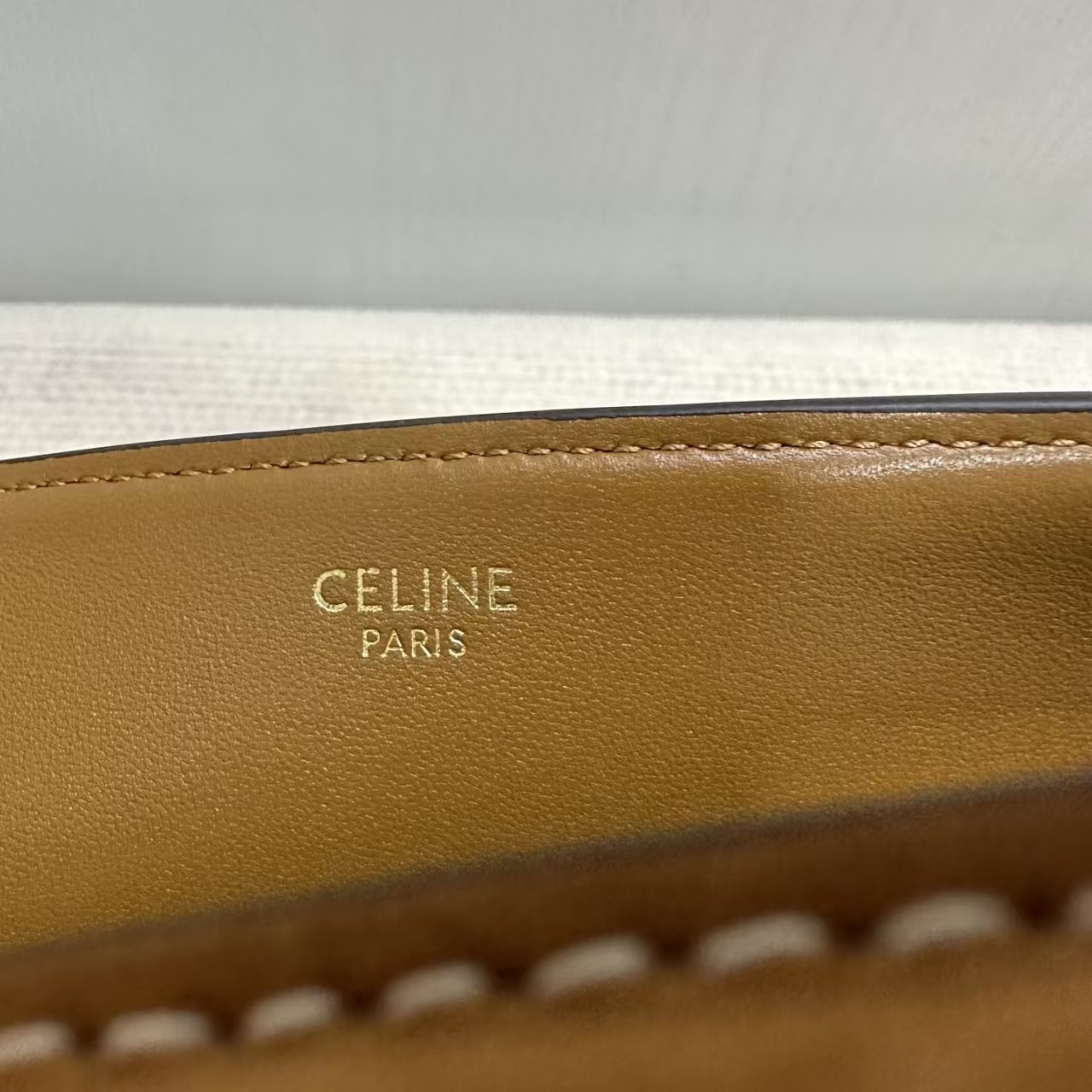 Celine Medium Louise Bag1:1High-quality replica