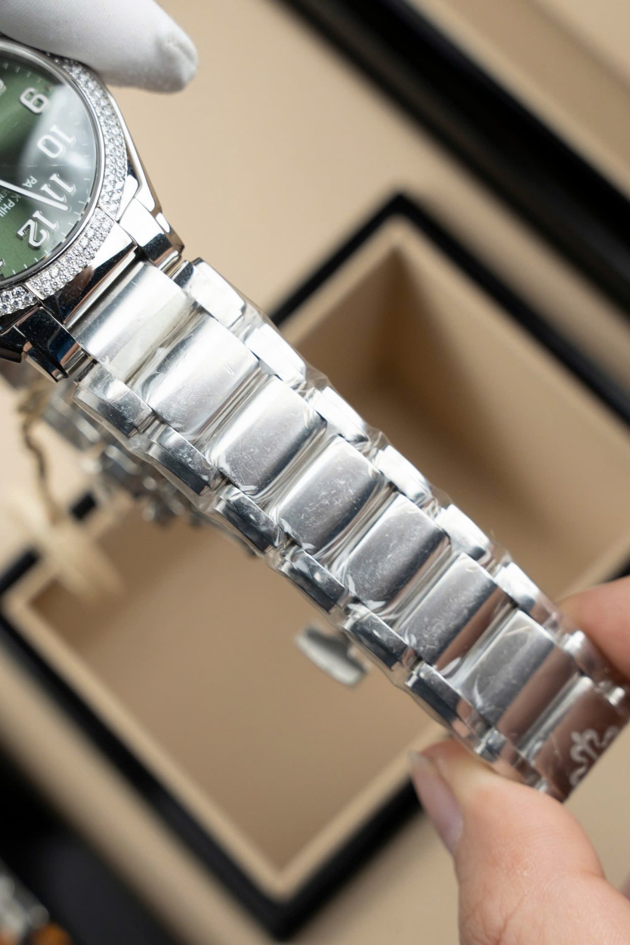 Patek Philippe Copies Watches Twenty 4 7300 Green Dial Metal Wire 36mm - Top club