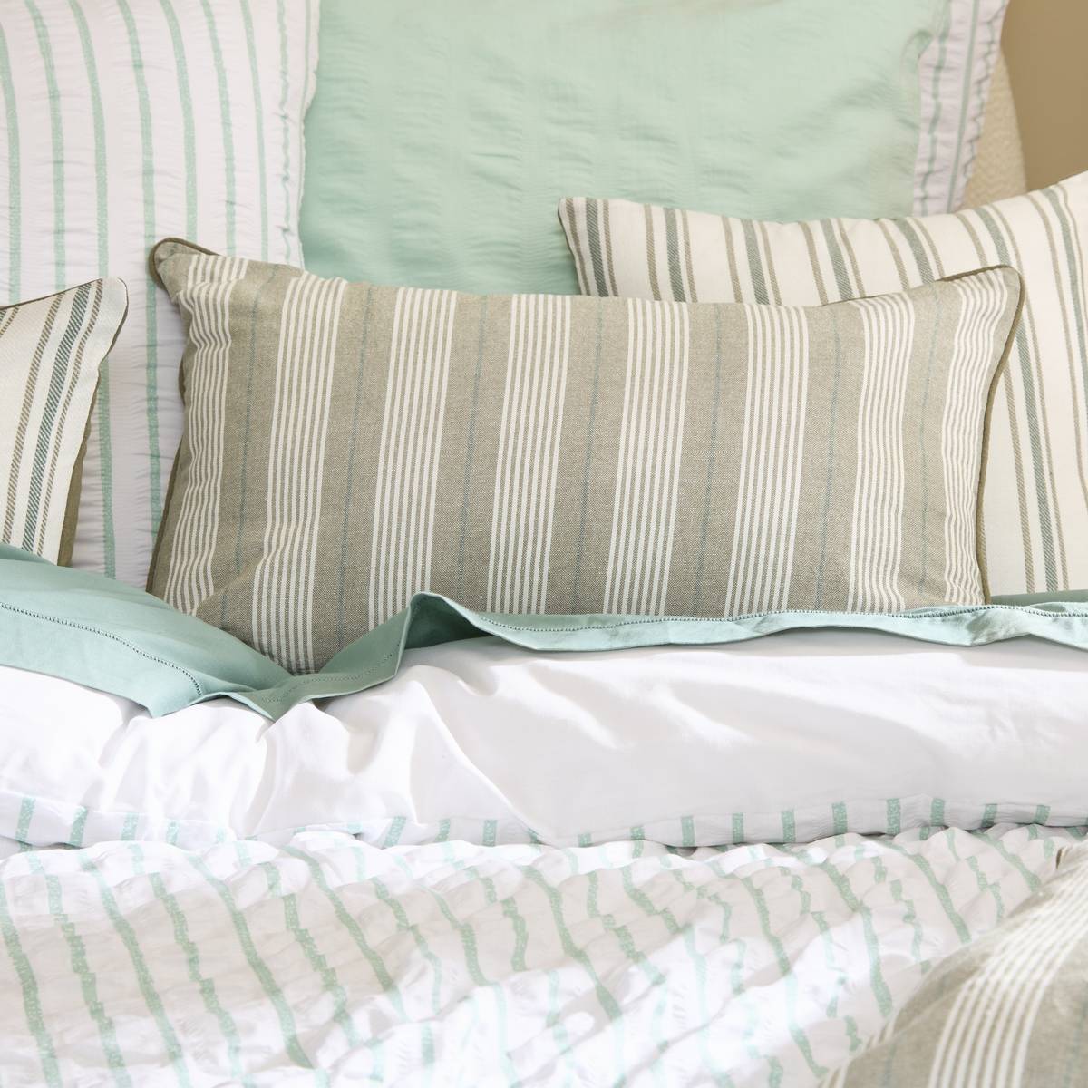"Irhia" Bedding Set Celadon Green, 240x220 cm