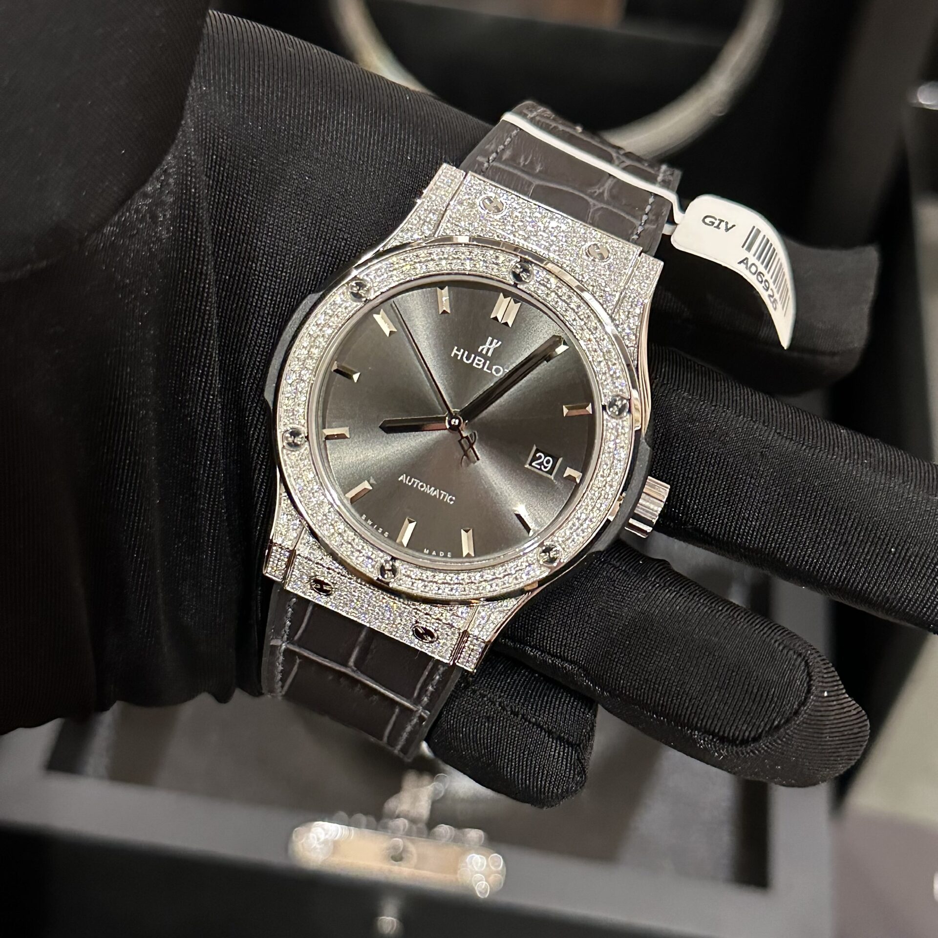 Hublot Replica 1:1 Watch Classic Fusion Full Diamond Moissanite Grey Dial 42mm - Top club