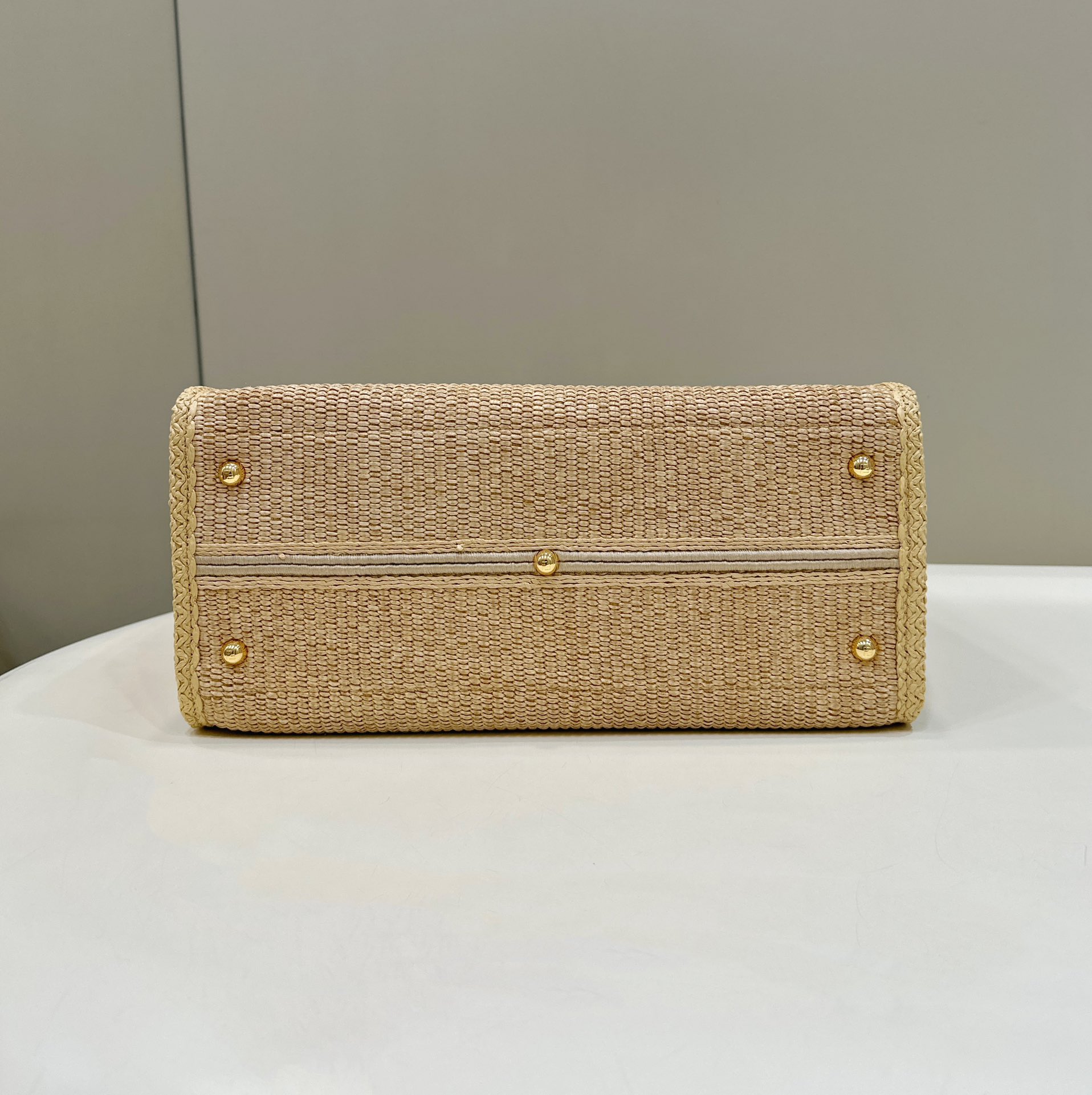 Fendi Sunshine Tote - Replicaclubs