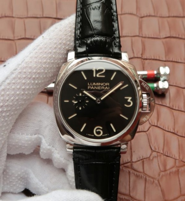 Replica Panerai Luminor Due 3 Days PAM676 Black Leather Strap P.1000 - Top club