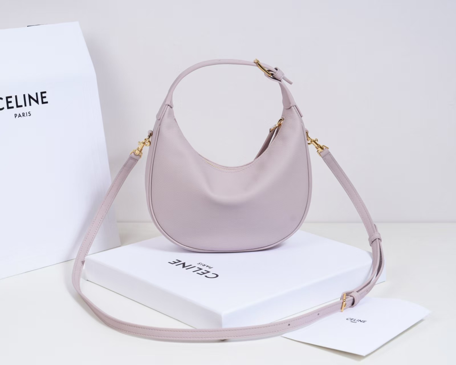 Celine Lulu IN Grained calfskin Bag1:1High-quality replica