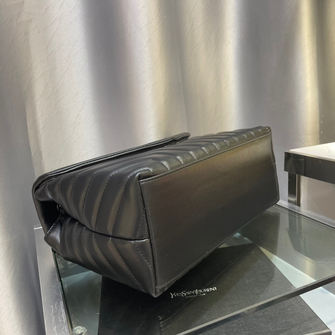 TO – Luxury Bags SLY 2681:1High-quality replica