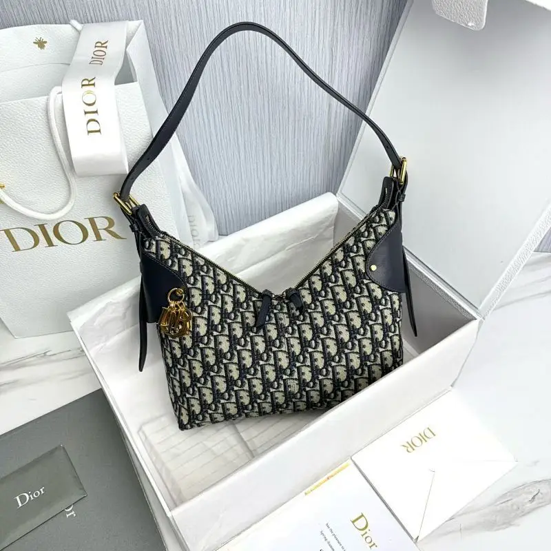 Shop1:1High-quality replica