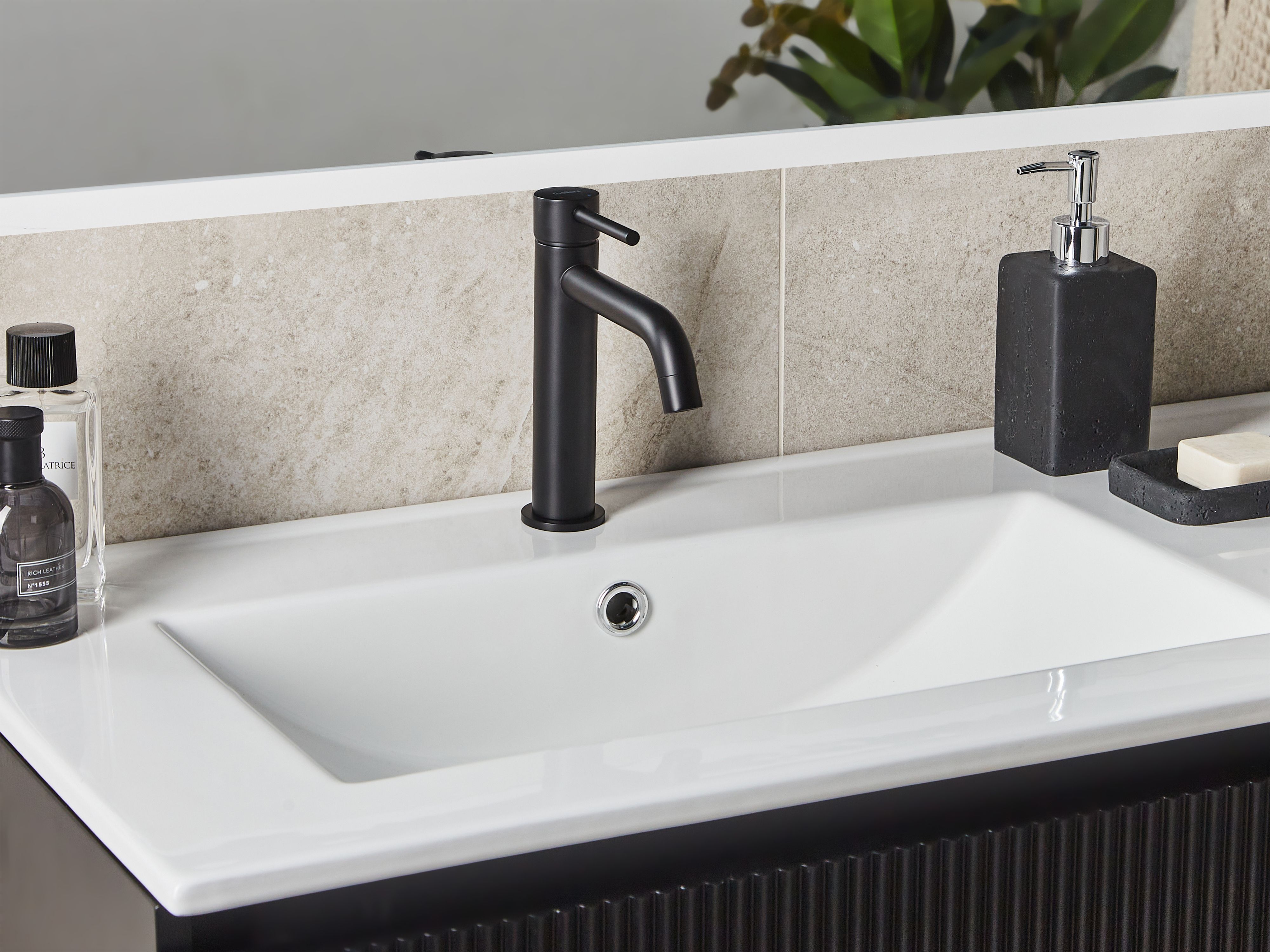 Basin Mixer Tap SALINAS Brass Black