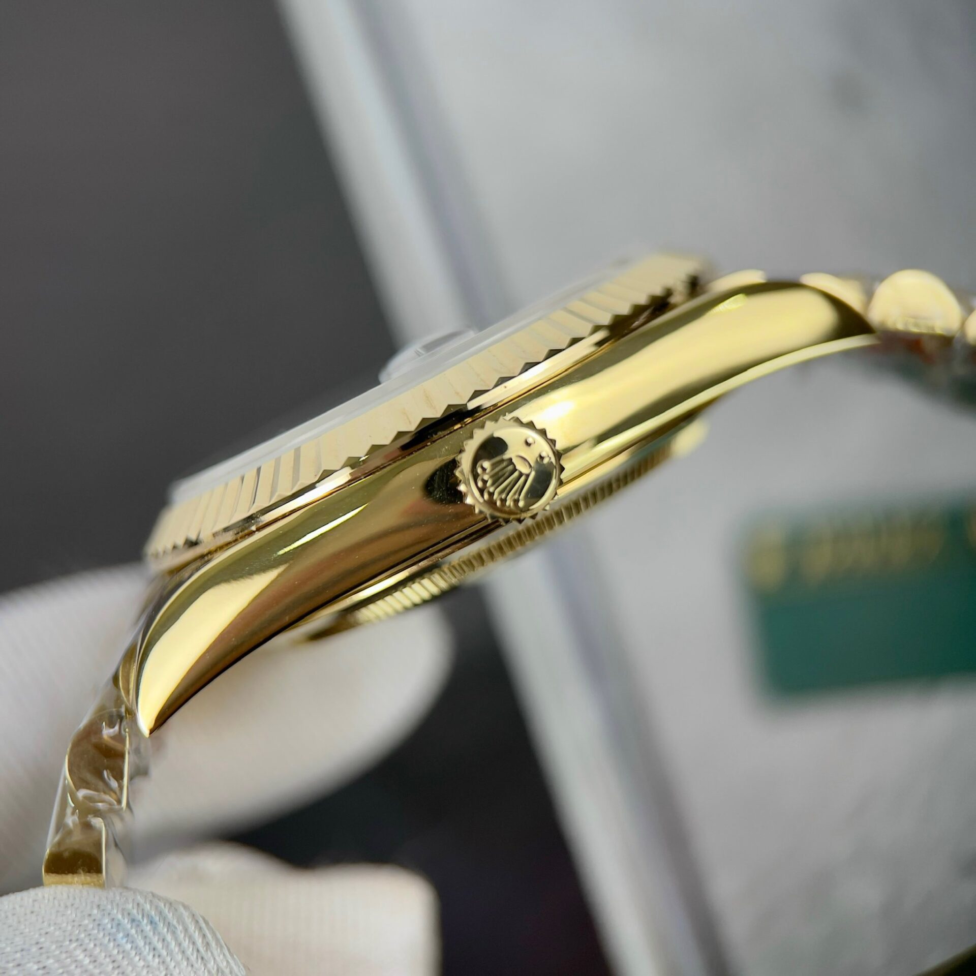 Rolex Day-Date 228238 Replica 11 Watch Black Dial GM Factory 40mm - Elite Watch Atelier