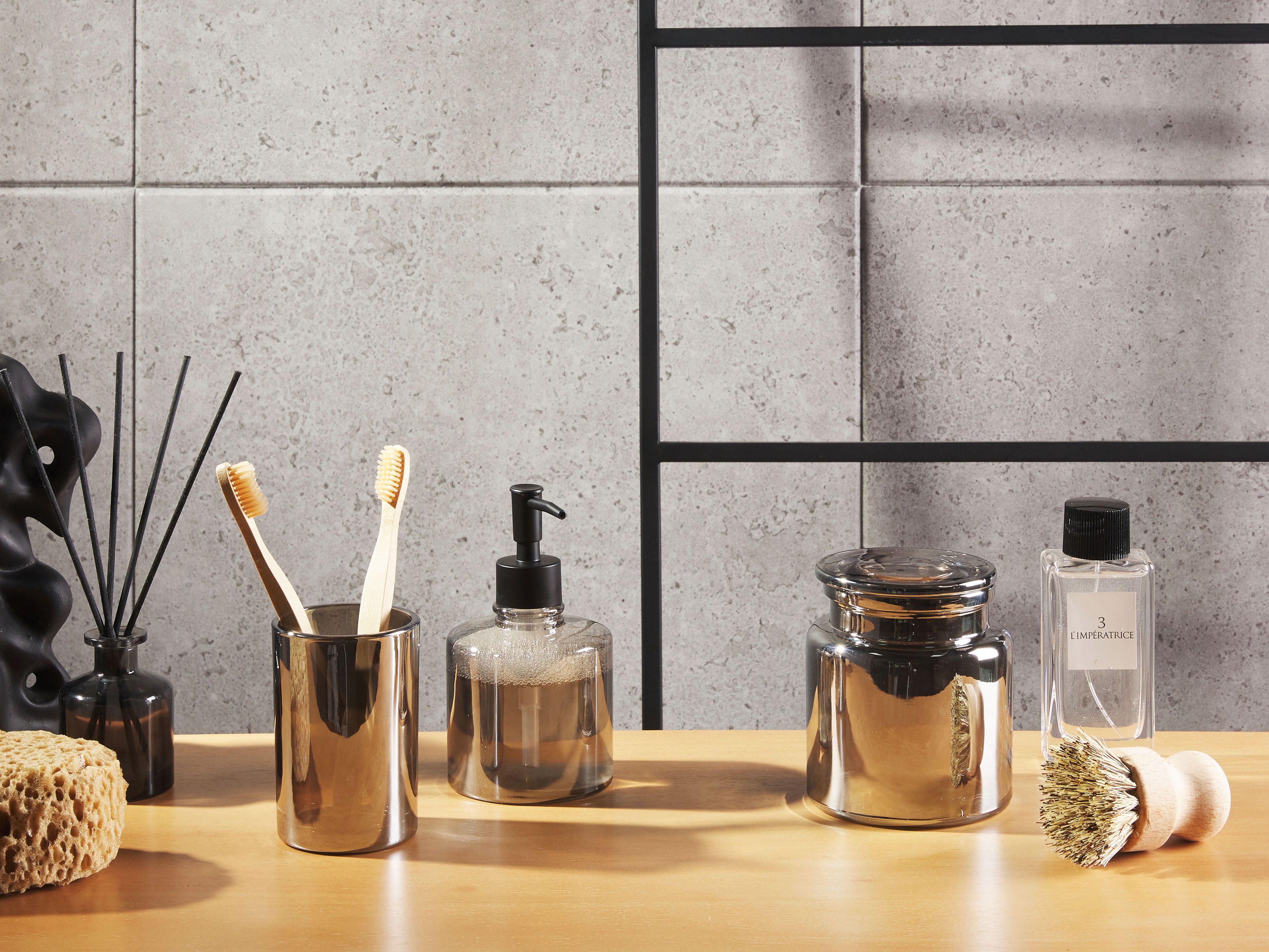 3-Piece Bathroom Accessories Set MANAGUA Glass Grey