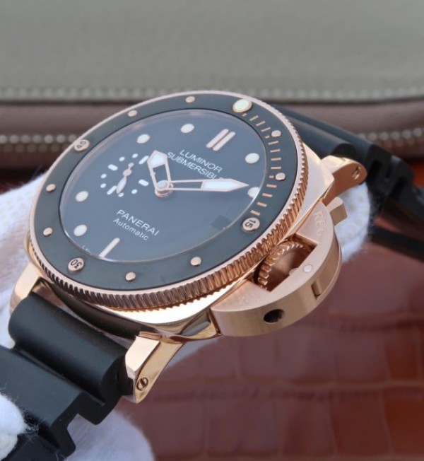 Replica Panerai ZF Luminor Submersible PAM684 RG Rubber Strap P.9010 - Top club