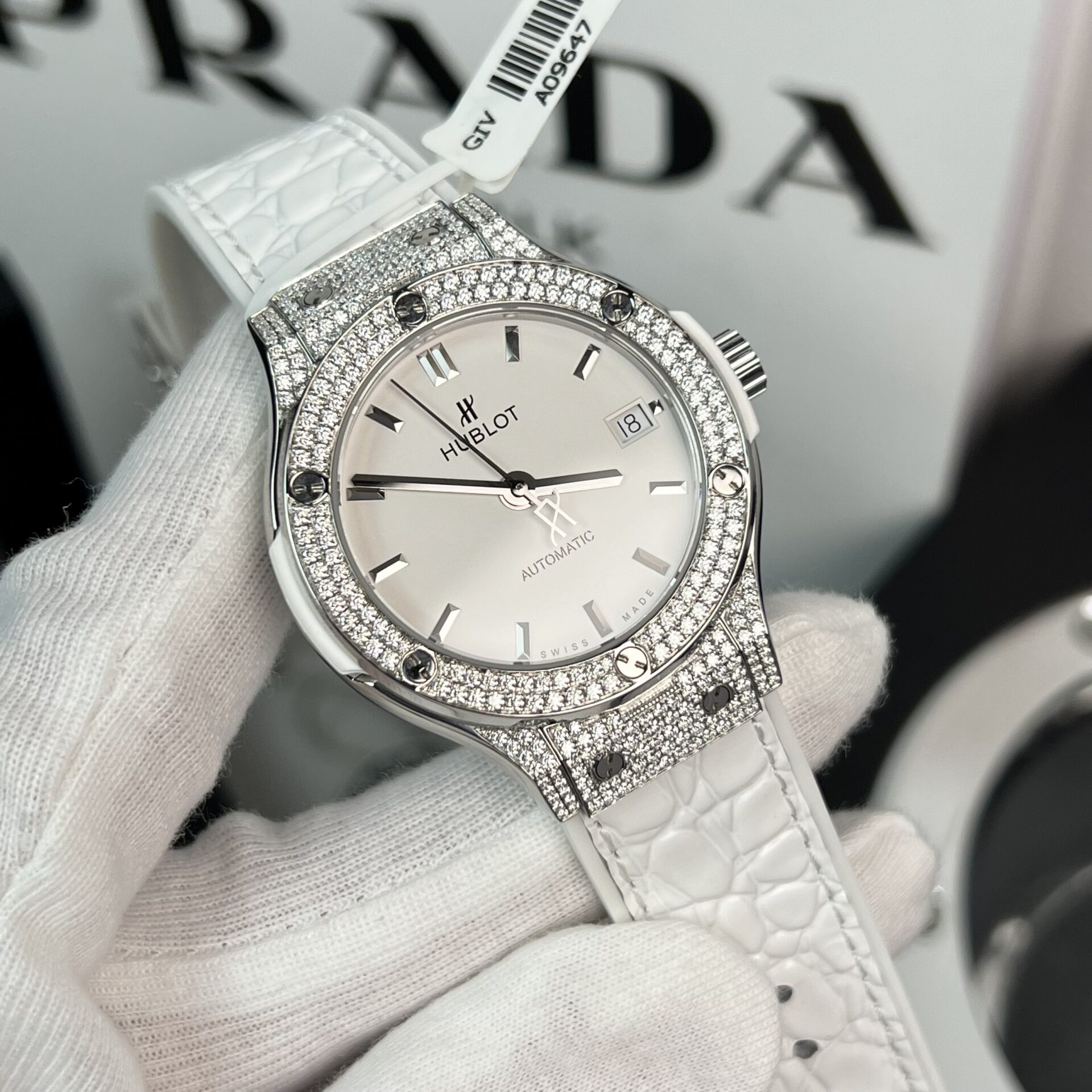 Hublot Replica Watch Full Moissanite Diamond White HB Factory 38mm - Top club