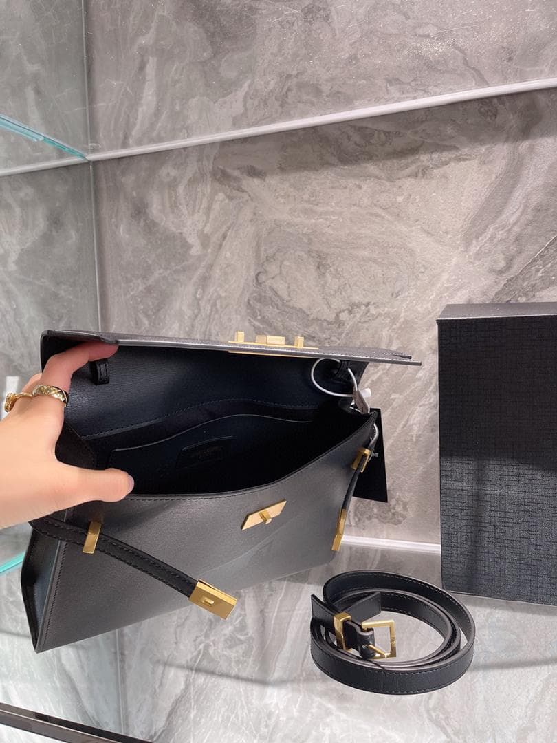 TO – Luxury Edition Bags SLY 1771:1High-quality replica