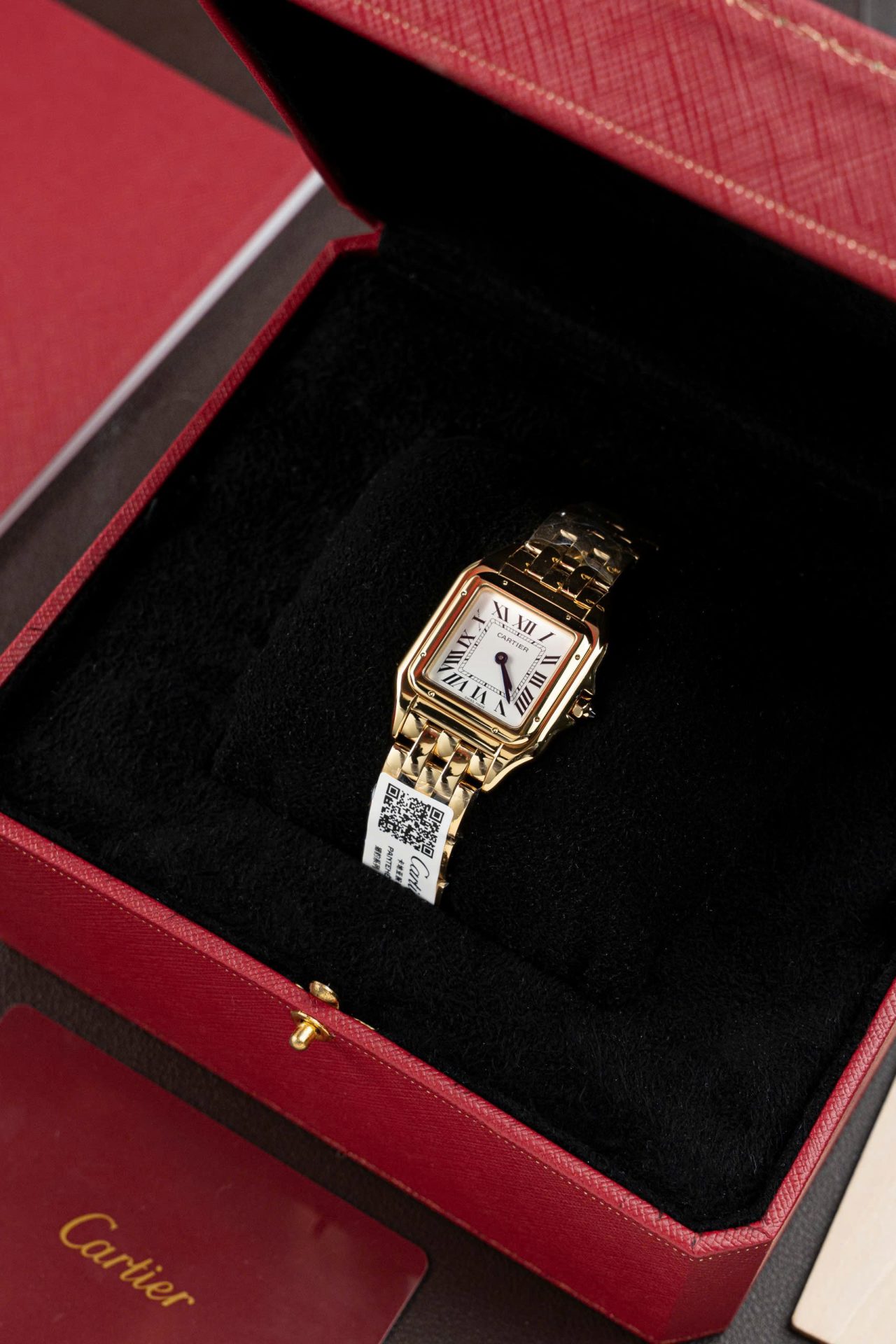 Cartier Panthere WGPN0009 Fake Watch White Dial Metal Wire 27x37mm - Top club