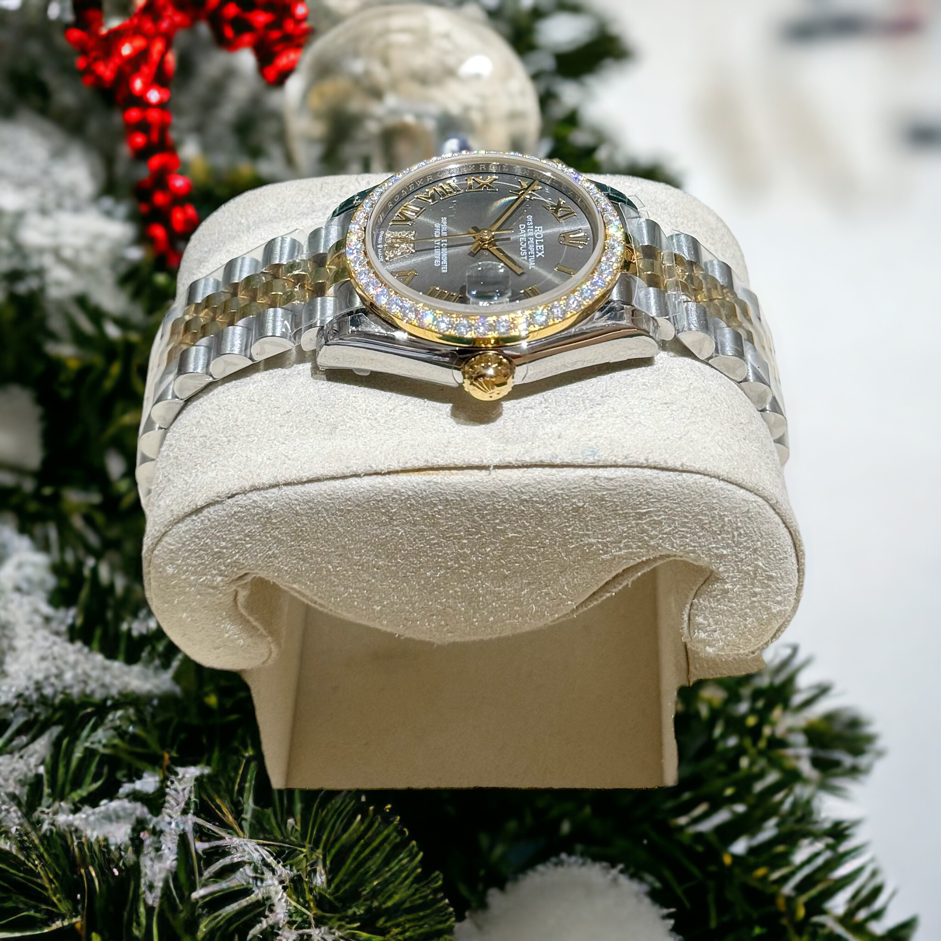 Rolex DateJust Moissanite Diamond Replica Watch Gray Dial 31mm - Top club