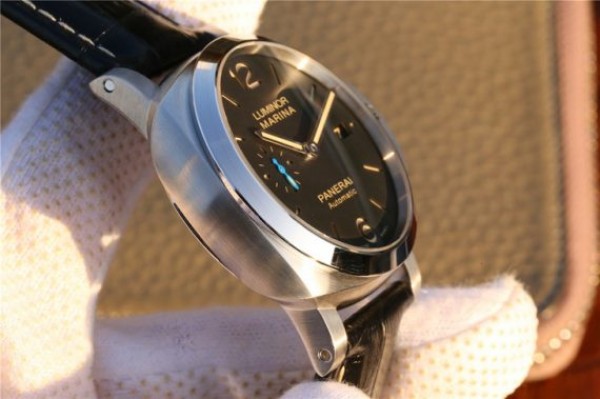 Replica Panerai PAM1392 XF Black Dial Black Leather Strap P9010 - Top club