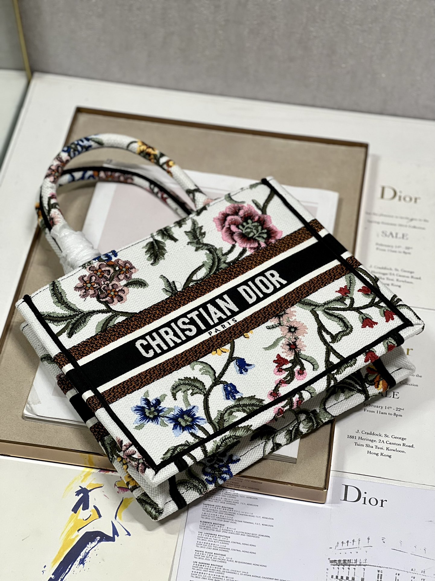 Small Dior Tote Bag White/Black For Women 10.5 in/ 26.5cm1:1High-quality replica