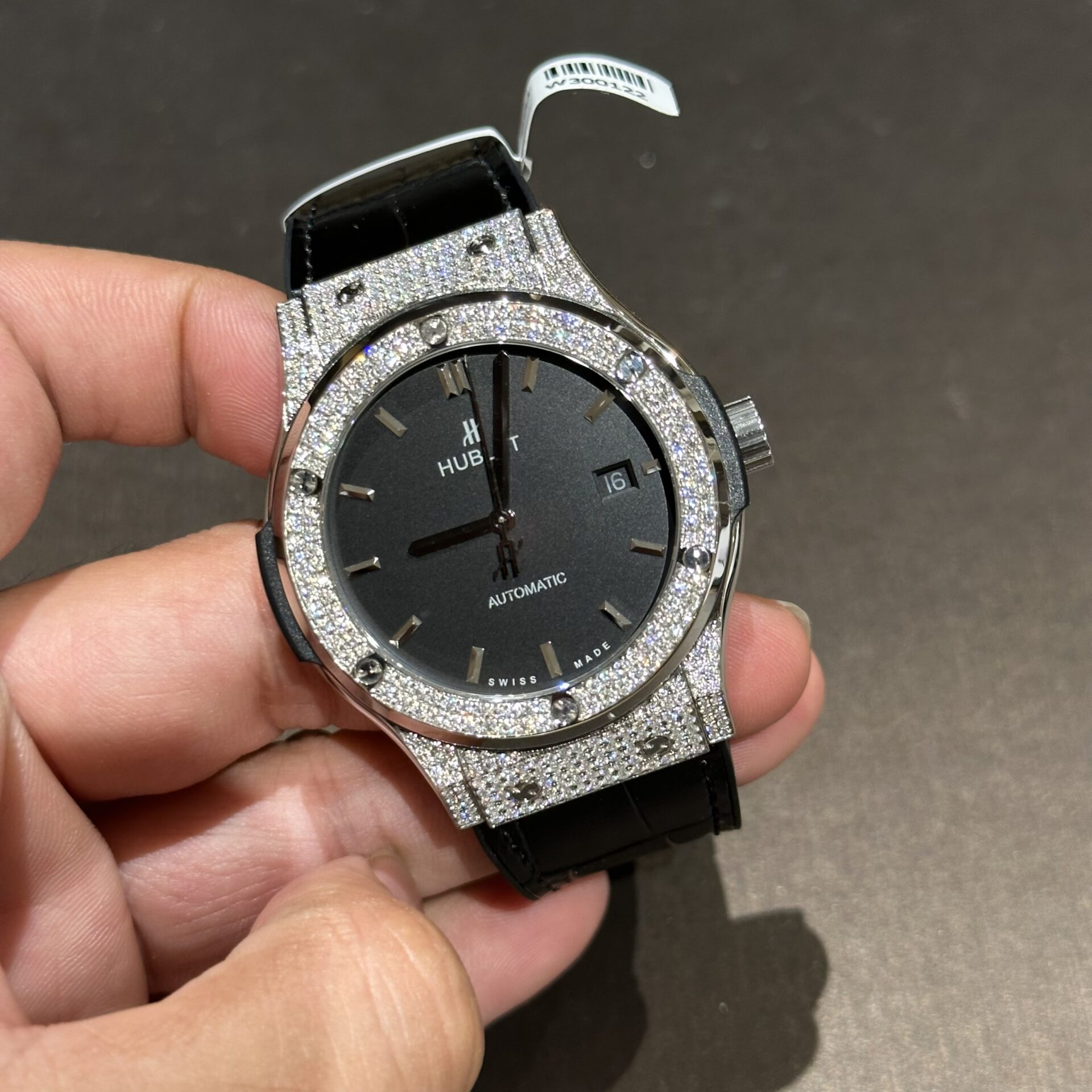 Hublot Replica Watch With Full Diamond Moissanite Diamonds Black Dial Men s 42mm - Top club