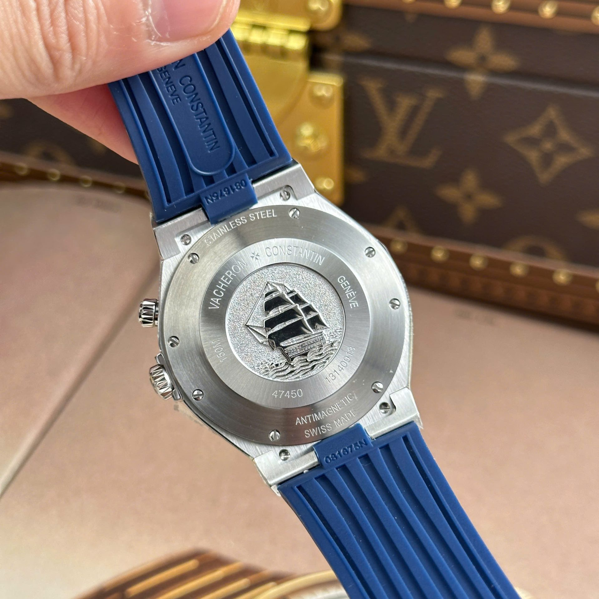Vacheron Constantin Overseas Dual Time 47450 Replica Watches Blue Dial Rubber Strap 9F Factory 42mm - Top club