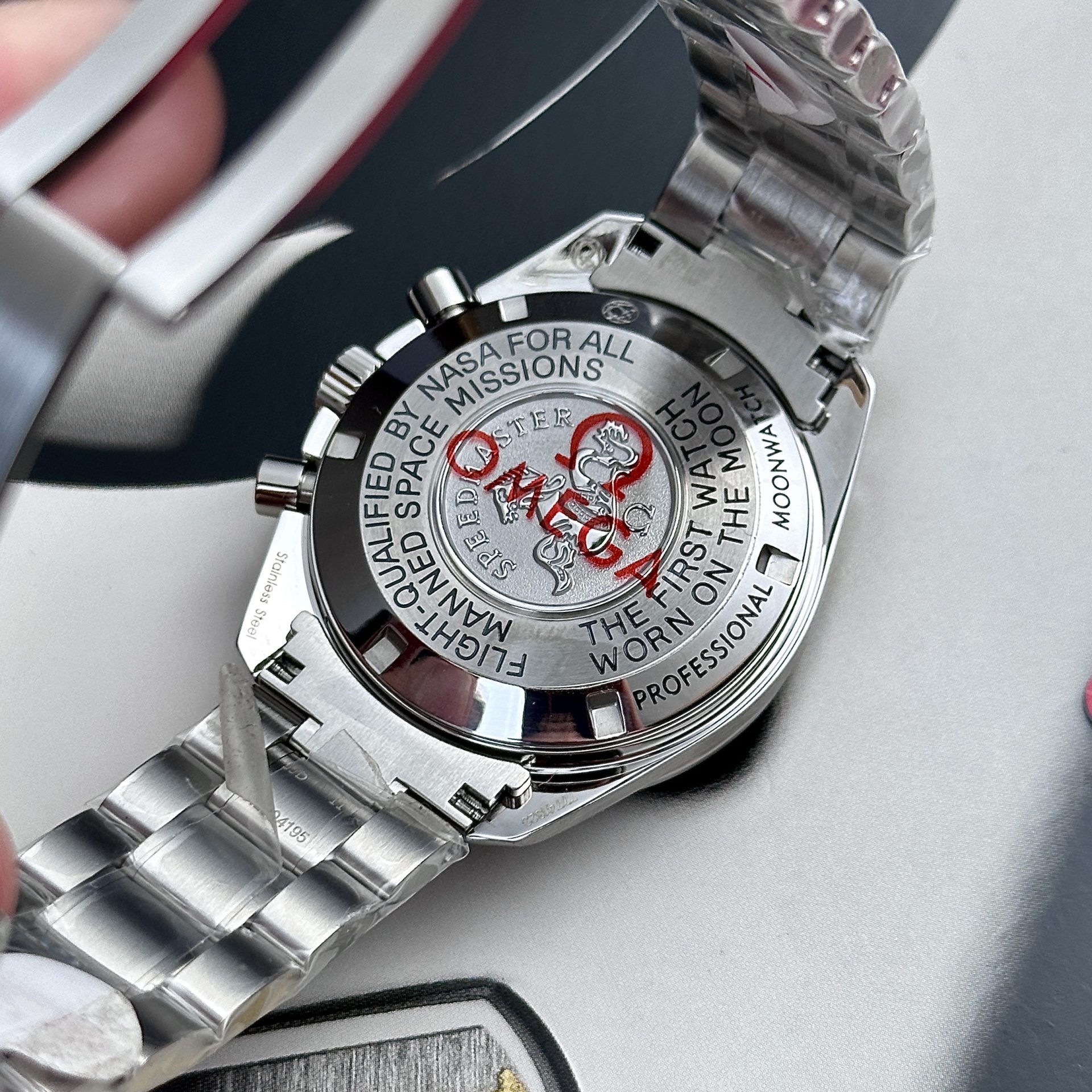 Omega Replica Watch Speedmaster Moonwatch Black Dial Metal Wire 42mm - Top club