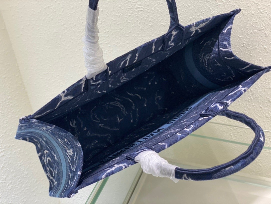 Christian Dior Large Dior Book Tote Blue, For Women, Women’s Handbags 16.5in/42cm CD M1286ZRVG_M9281:1High-quality replica
