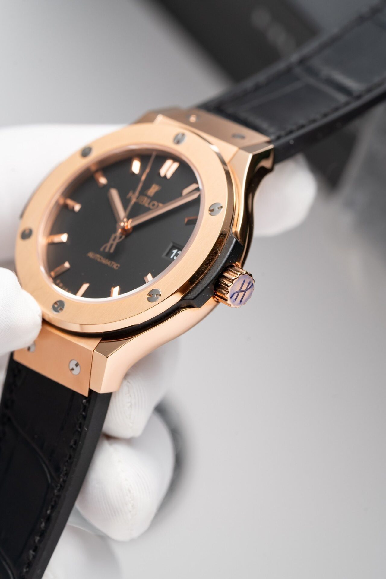 Hublot Classic Fusion King Gold Black Replica Watch JJF Factory 38mm - Top club